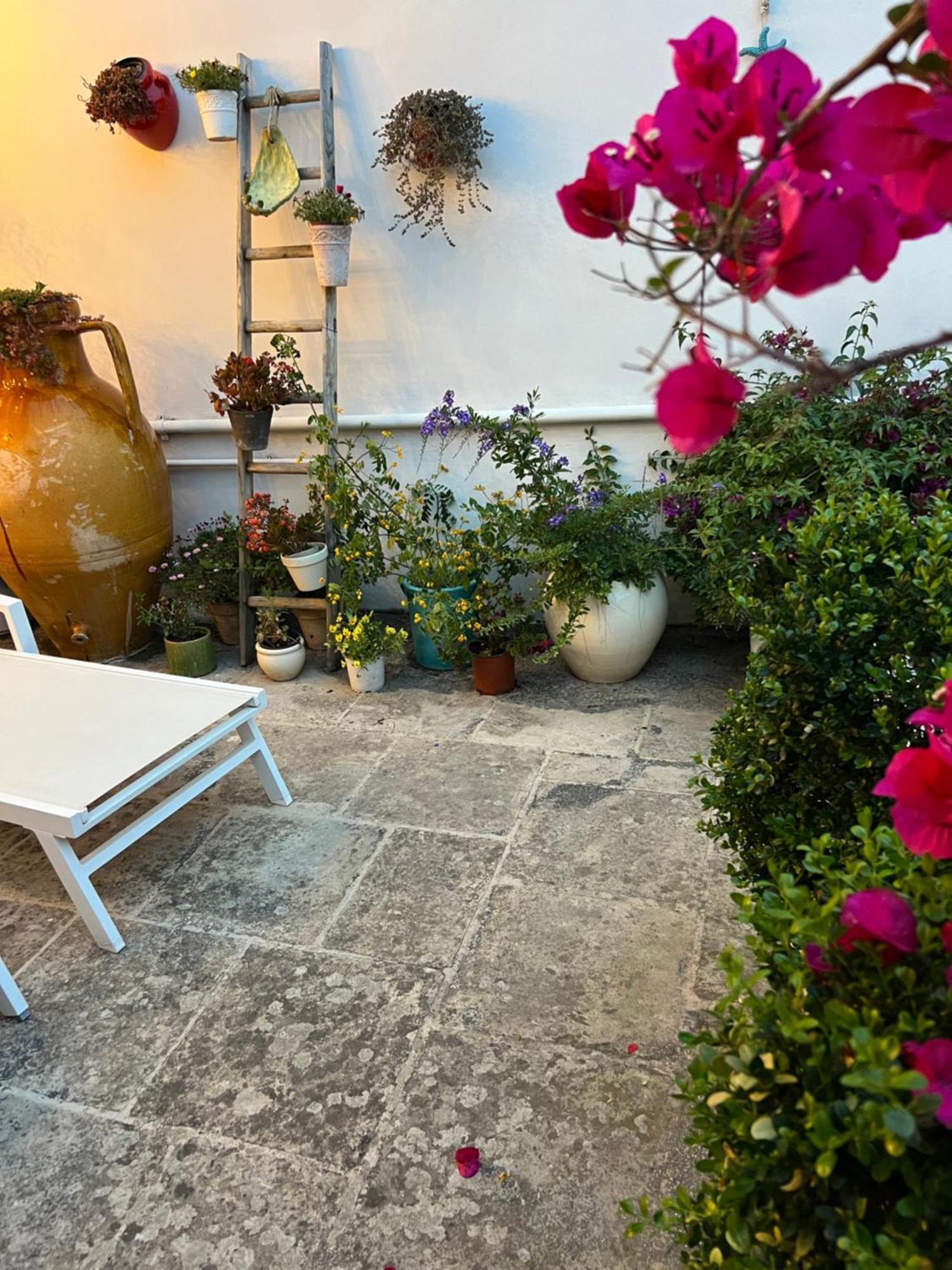 Suite Battisti 7 Lecce Zewnętrze zdjęcie